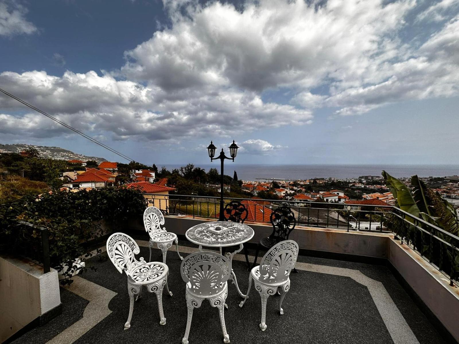 Villa Casa De Ferias Dos Marmeleiros Funchal  Esterno foto
